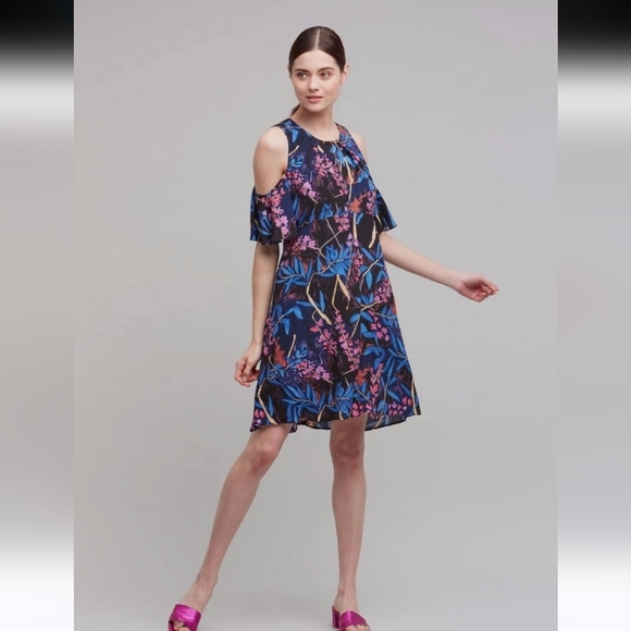 Anthropologie MAEVE Elia Open- Shoulder Dress In Navy Motif. Size 4 - Picture 2 of 16